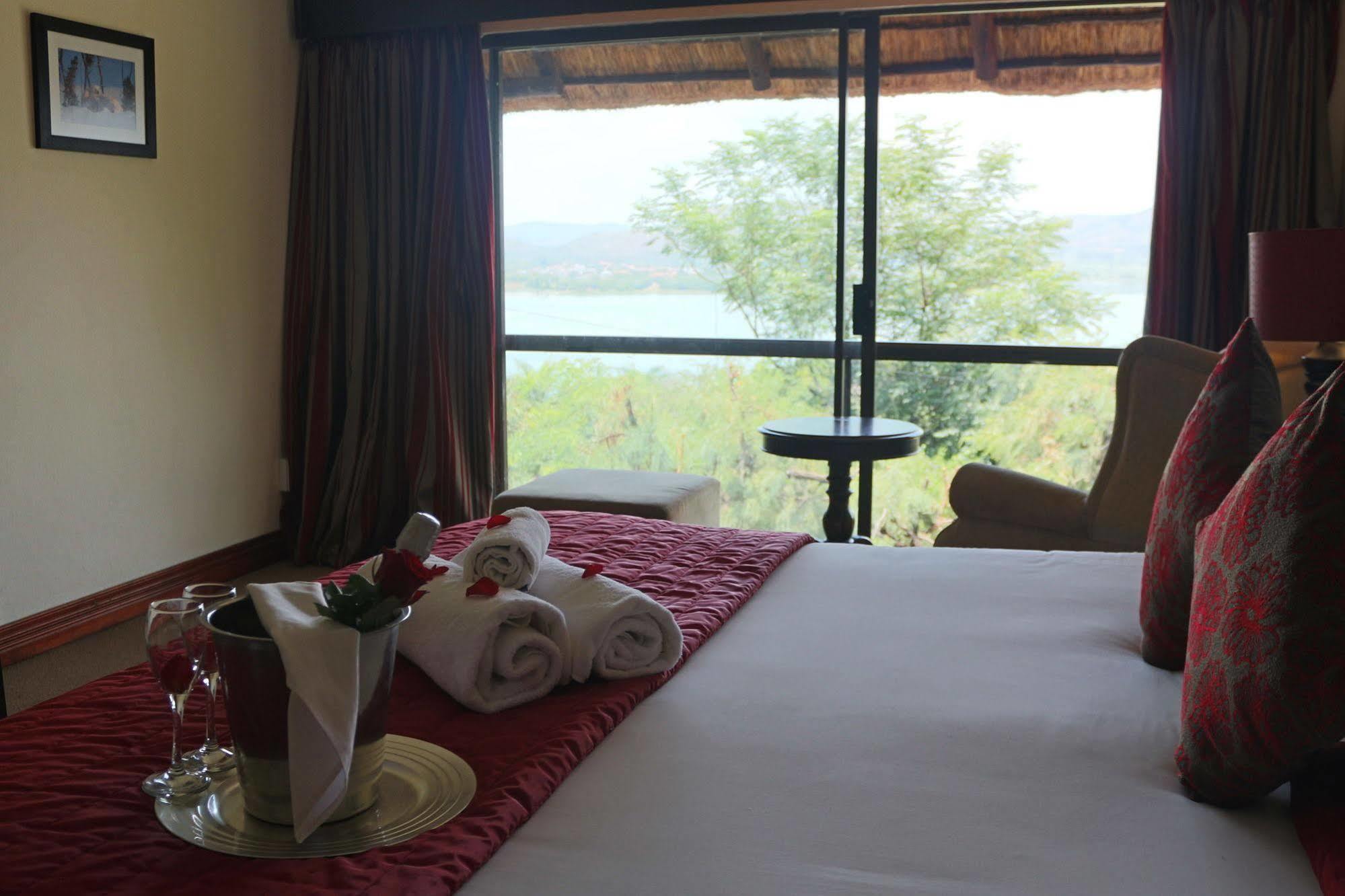 Galagos Lodge Хартбиспурт Экстерьер фото