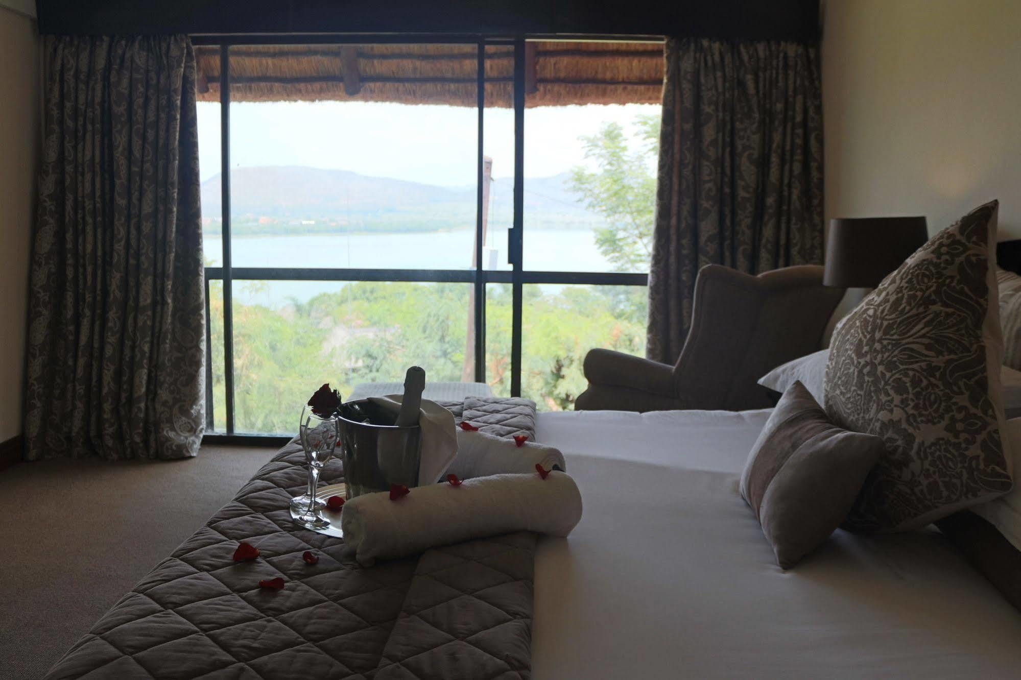 Galagos Lodge Хартбиспурт Экстерьер фото